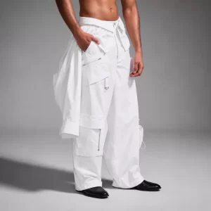 Huemn - Cargo pants with deconstructed shirt – White