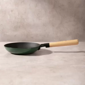 Cumin Co. - No. 8 Enamel Cast Iron Pan LITE (20 cm)