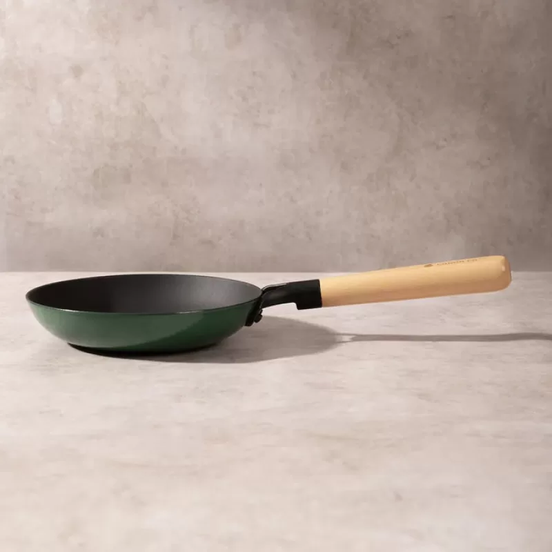 Cumin Co. - No. 8 Enamel Cast Iron Pan LITE (20 cm)